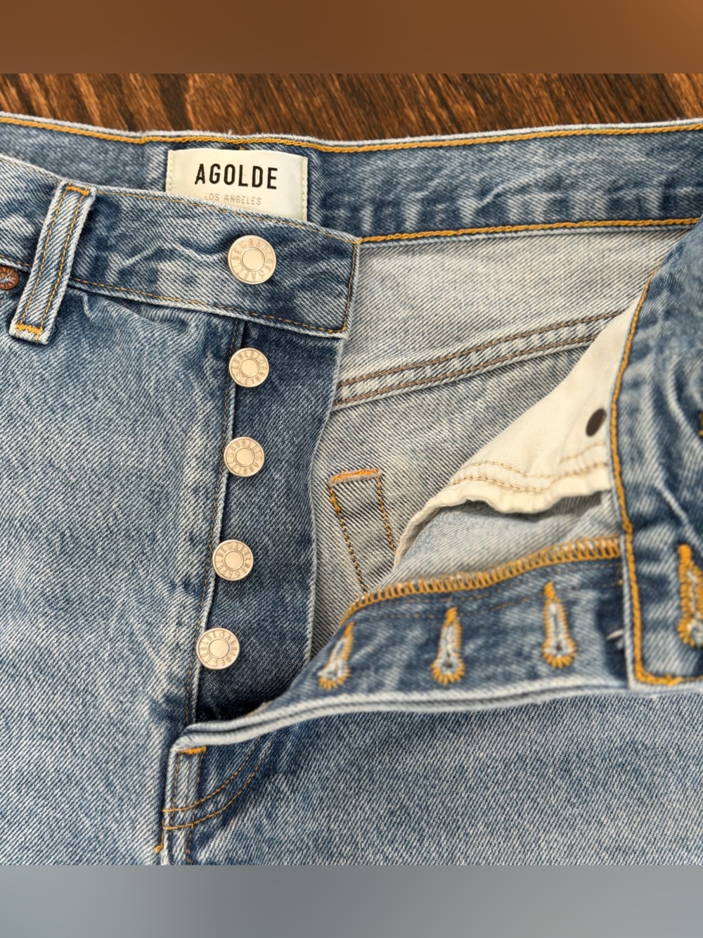 Agolde Parke Denim Shorts Size 28 - Picture 2 of 5